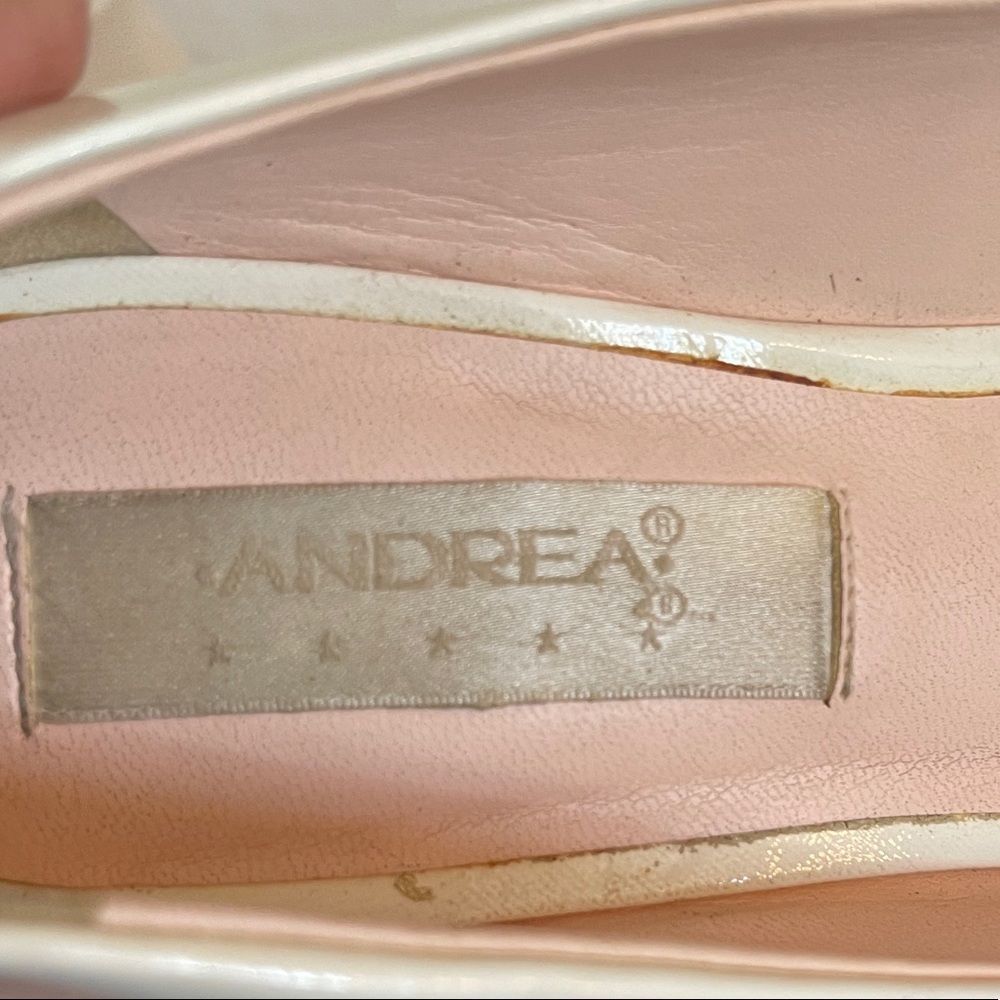 Andrea‎ Heels - Picture 2 of 8